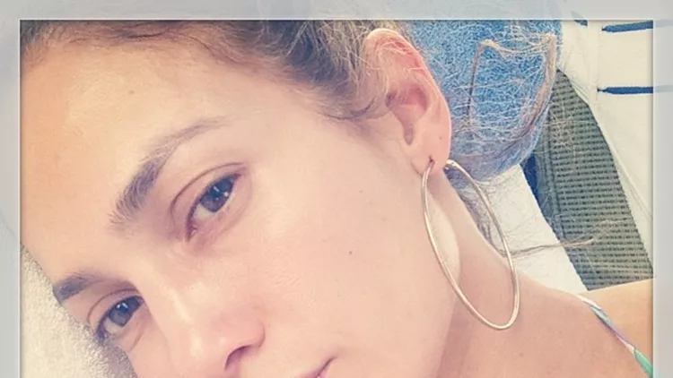Jennifer Lopez: Ποζάρει χωρίς ίχνος μακιγιάζ! 